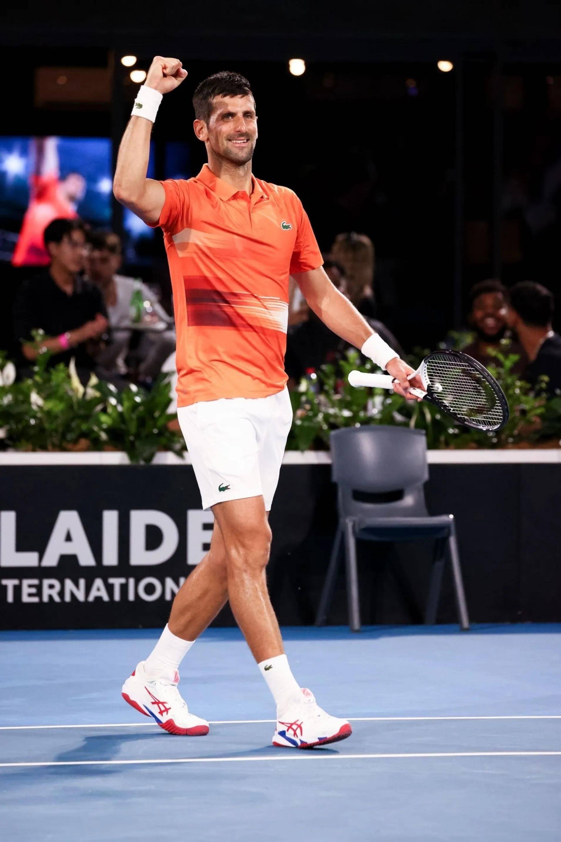 德约科维奇在切尔西比赛中挺进下一轮，问鼎冠军引发热议！