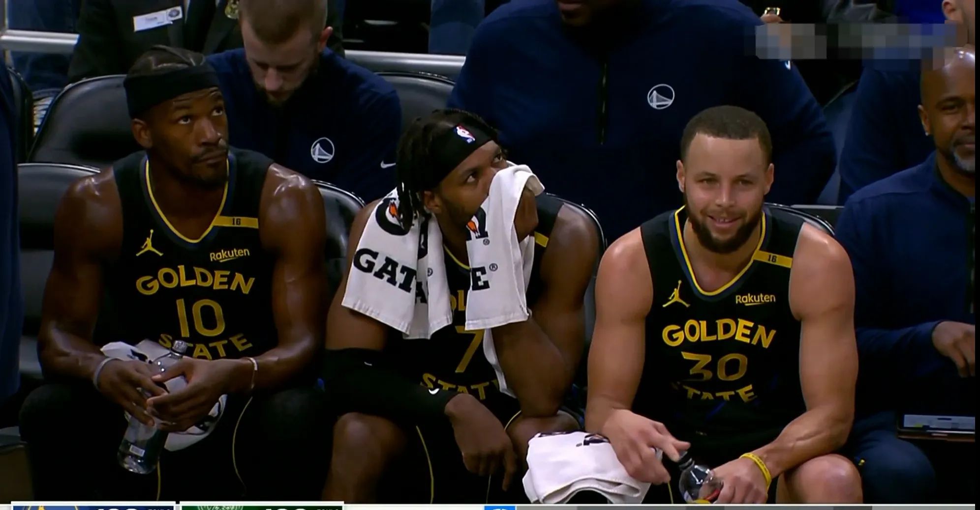 库里连续七场比赛得分超过逆转，雄鹿挑战极限！